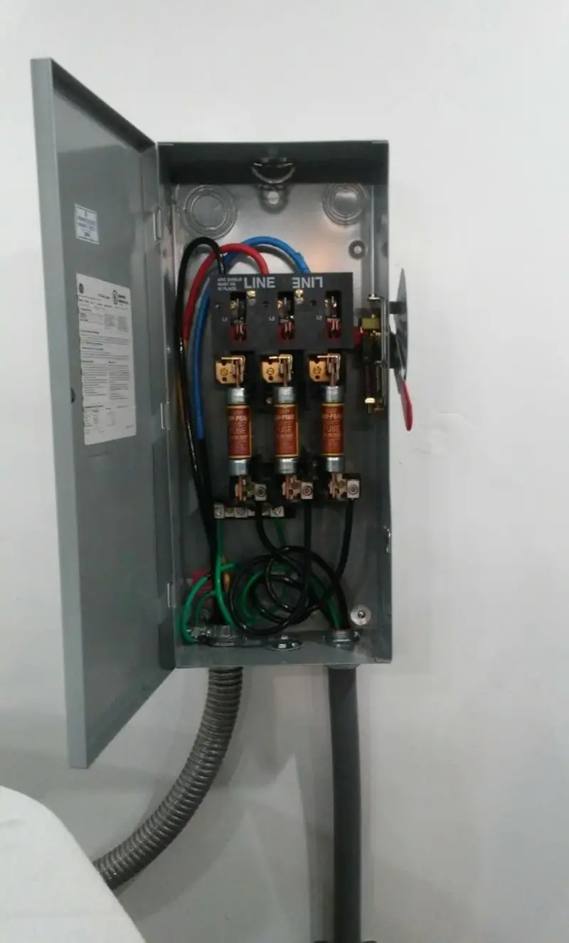 Three-phase disconnect switch installed for Electrical Wiring & Rewiring in Fair Lawn